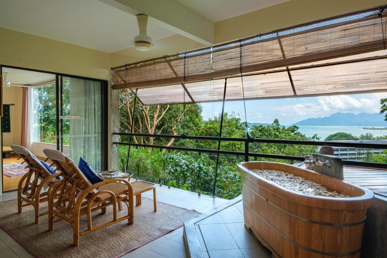 Ambong Rainforest Retreat Pantai Cenang  Exterior photo