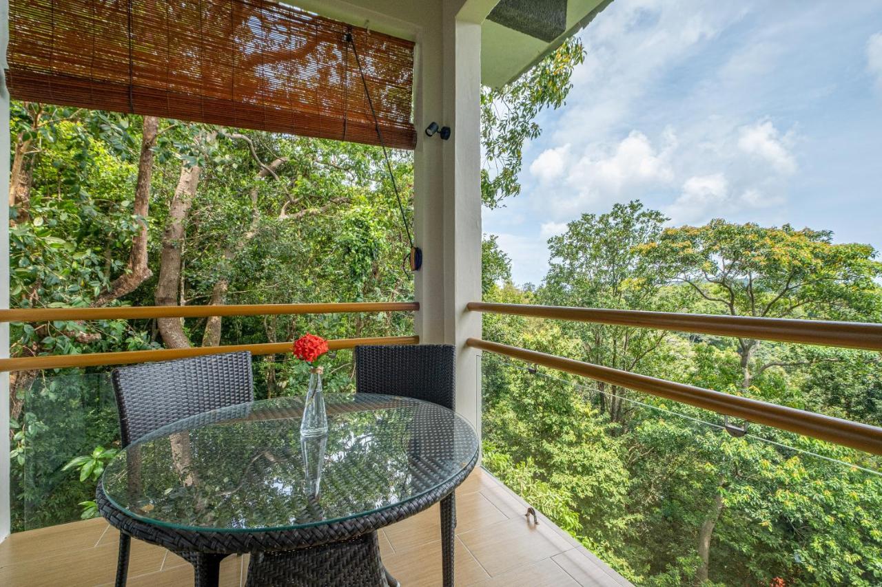 Ambong Rainforest Retreat Pantai Cenang  Exterior photo