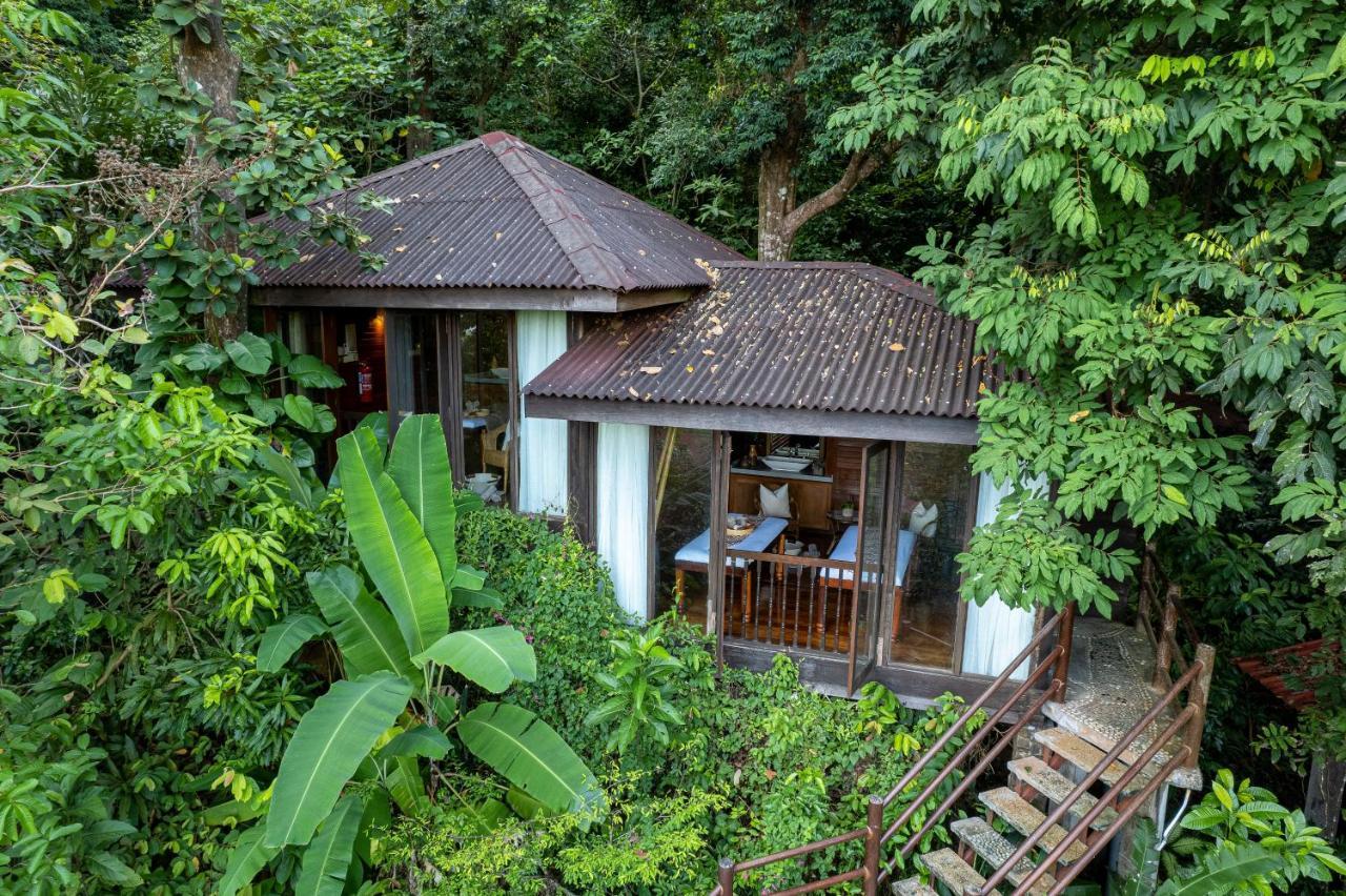 Ambong Rainforest Retreat Pantai Cenang  Exterior photo