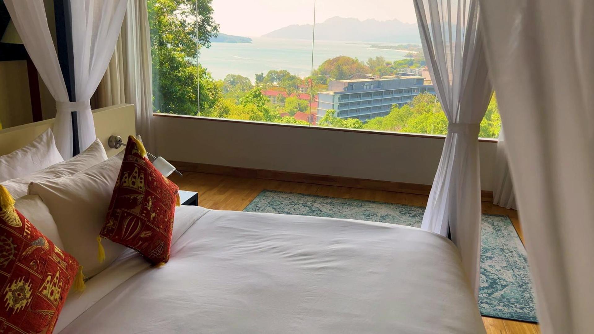 Ambong Rainforest Retreat Pantai Cenang  Exterior photo