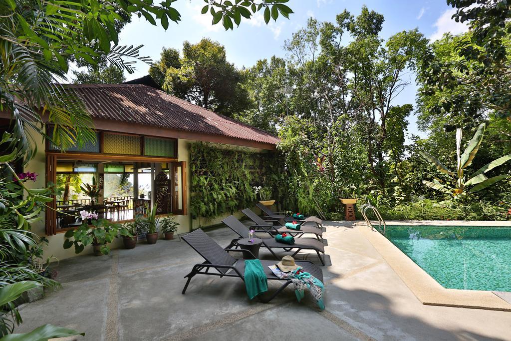 Ambong Rainforest Retreat Pantai Cenang  Exterior photo